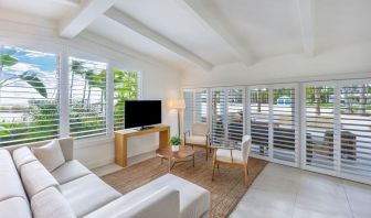 Lounge seating at Islander Resort Oceanside.