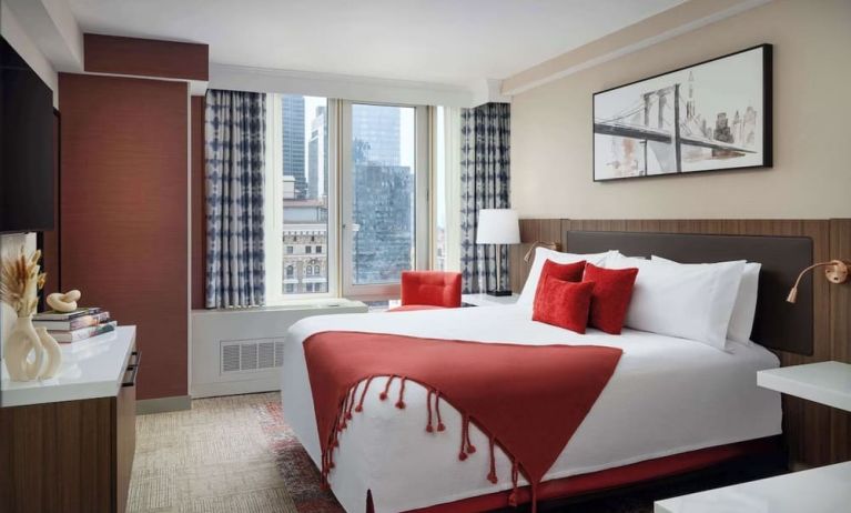 Day use room with natural light at Hilton Garden Inn New York/West 35th Street.