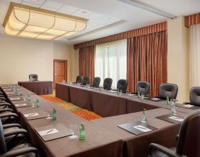 Meeting room at Hilton Seattle Airport & Conference Center.