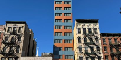 Hotel exterior at Days Inn Chinatown NYC.