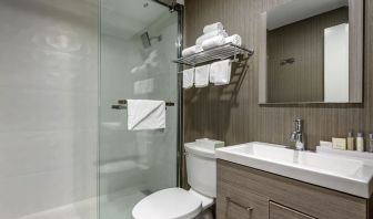 Guest bathroom at Amwell Suites Somerset Bridgewater.