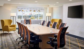 Professional meeting room at Holiday Inn & Suites Oakville At Bronte.