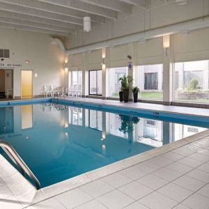 Indoor heated pool at Best Western North Bay.