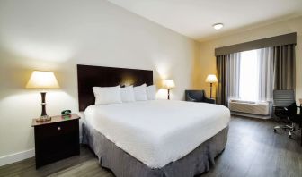 Day use room with natural light at Best Western Sugar Land Inn.