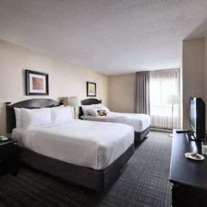 Day use twin room at Les Suites Hotel Ottawa.