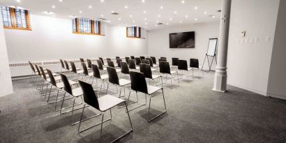 Professional conference room at Hotel Gault.