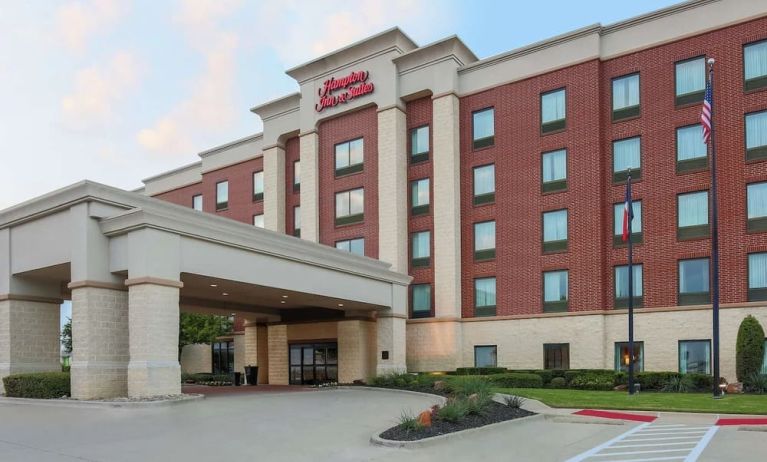 Hotel exterior at Hampton Inn & Suites Dallas/Allen.