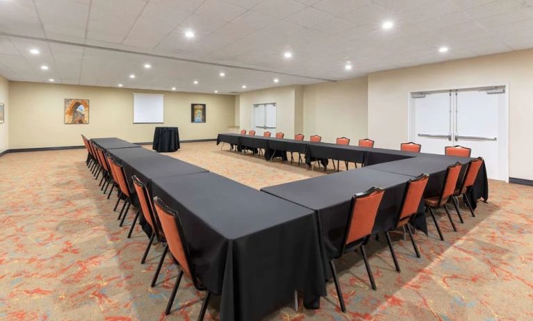 Meeting room at La Quinta Inn & Suites San Antonio Medical Center NW.