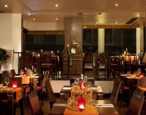 Dining area at Thistle Royal Trafalgar Square.