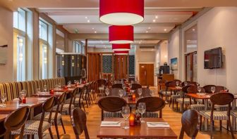 Dining area at Thistle Bloomsbury Park.