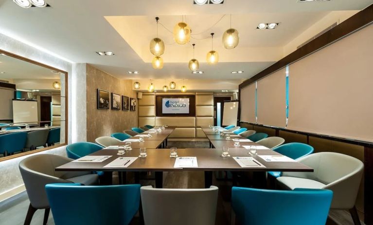 Professional meeting room at Hotel Indigo London Paddington,