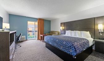 Spacious day use room with balcony at Chicago Club Inn & Suites.