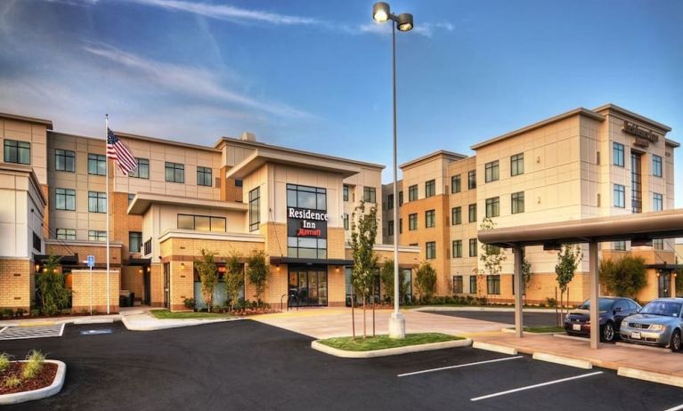 Hotel exterior at Residence Inn By Marriott Portland Airport At Cascade Station.