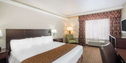 Day use room with natural light at Hawthorn Suites By Wyndham El Paso Airport.