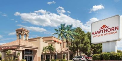 Hotel exterior at Hawthorn Suites By Wyndham El Paso Airport.