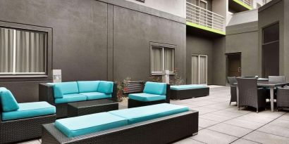 Outdoor furniture available at Radisson Akron/Fairlawn.