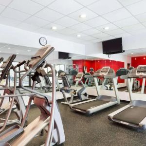 Fitness center available at Radisson Akron/Fairlawn.