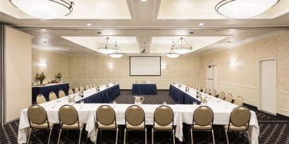 Meeting room at The Marina Inn On San Francisco Bay.