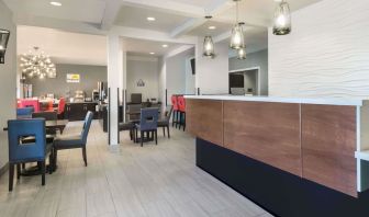 Lobby lounge and workspace, perfect for co-working at Hotel 1550 SFO.