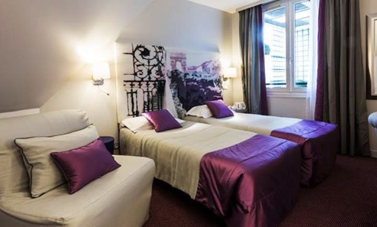 Hotel Harvey Paris Porte Maillot, Paris