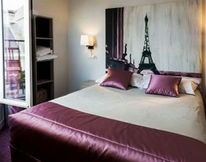 Hotel Harvey Paris Porte Maillot, Paris