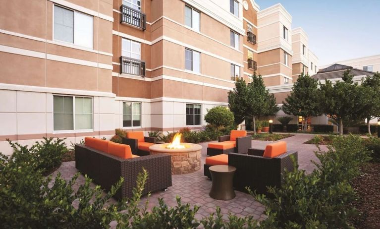 Outdoor furniture perfect for coworking at Hyatt House Pleasant Hill.