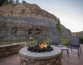 Outdoor seats perfect for coworking at Fairfield Inn And Suites Cambridge Ohio.