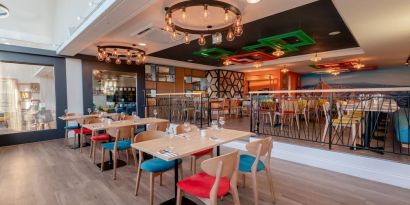 Dining area at Holiday Inn Leicester-Wigston.