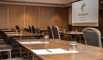 Professional meeting room at Holiday Inn Leicester-Wigston.