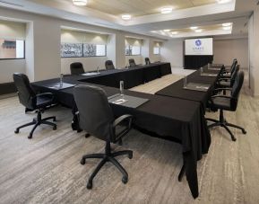 Professional meeting room at Hyatt Regency Milwaukee.