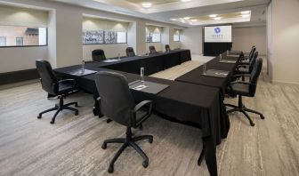 Professional meeting room at Hyatt Regency Milwaukee.