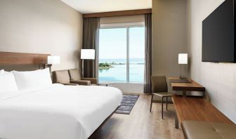 Day use room with natural light at AC Hotel By Marriott SFO/Oyster Point Waterfront.
