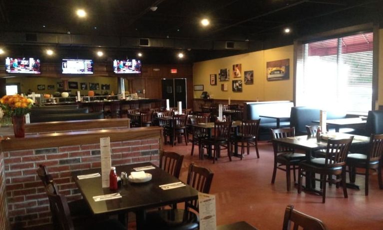 Dining area at Best Western Inn At Ramsey.