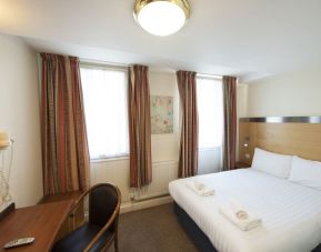 Day use room with work desk at Belgrave Oval London Hotel.