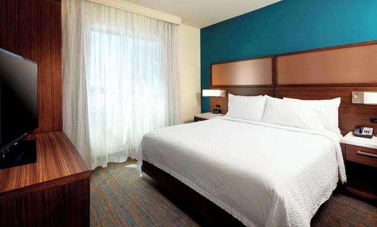 Day use room with natural light at Residence Inn Secaucus.