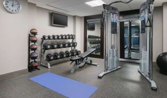 Fitness center at Hampton Inn Washington DC / White House.