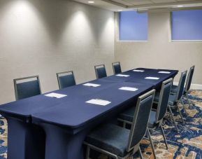 Meeting room at Hampton Inn Washington DC / White House.