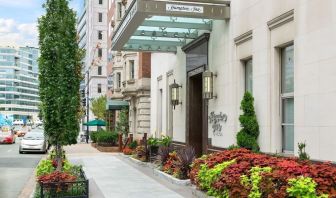 Hotel exterior at Hampton Inn Washington DC / White House.