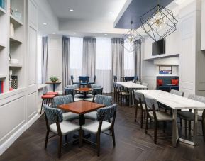 Dining area perfect for coworking at Hampton Inn Washington DC / White House.