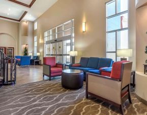 Lobby and coworking lounge at Comfort Suites Phoenix Airport.