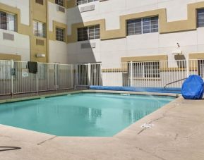 Refreshing outdoor pool at Comfort Suites Phoenix Airport.