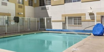 Refreshing outdoor pool at Comfort Suites Phoenix Airport.