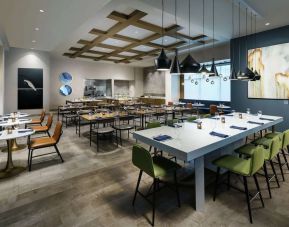 Dining area perfect for coworking at Hilton Garden Inn Sunnyvale.