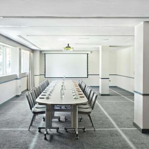 Professional meeting room at Hyatt Place London Heathrow Airport.