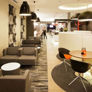 Dining area at Ibis London Blackfriars Hotel.