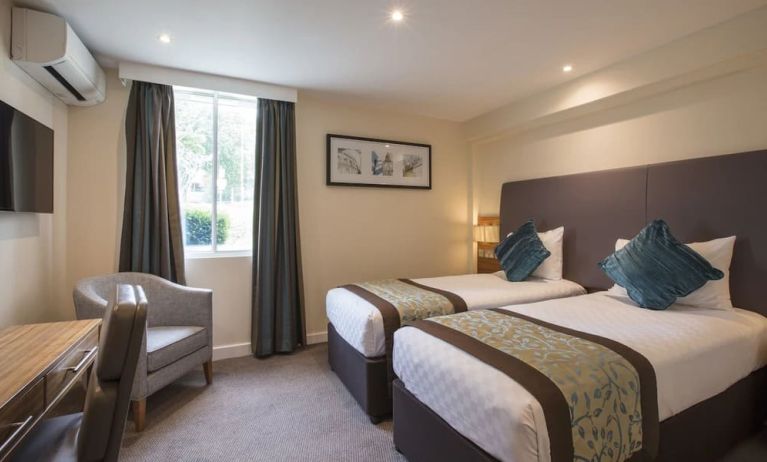 Bright and spacious day use twin room at Thistle London Heathrow Terminal 5 Hotel.