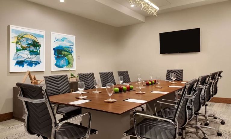 Meeting room at Embassy Suites Boulder.
