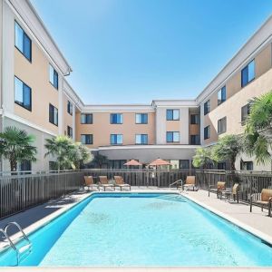 Refreshing outdoor pool at Courtyard Bossier City.