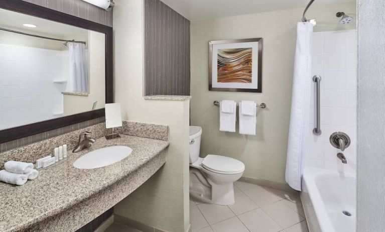 Guest bathroom with shower at Courtyard Bossier City.