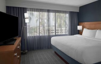 Day use room with natural light at Courtyard By Marriott Cypress Anaheim.
